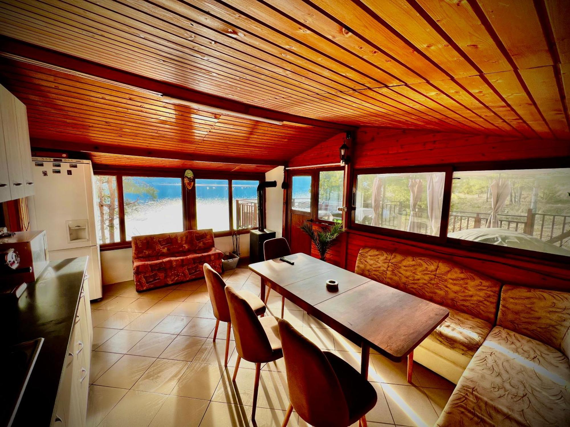 Villa Eti Доспат Екстер'єр фото